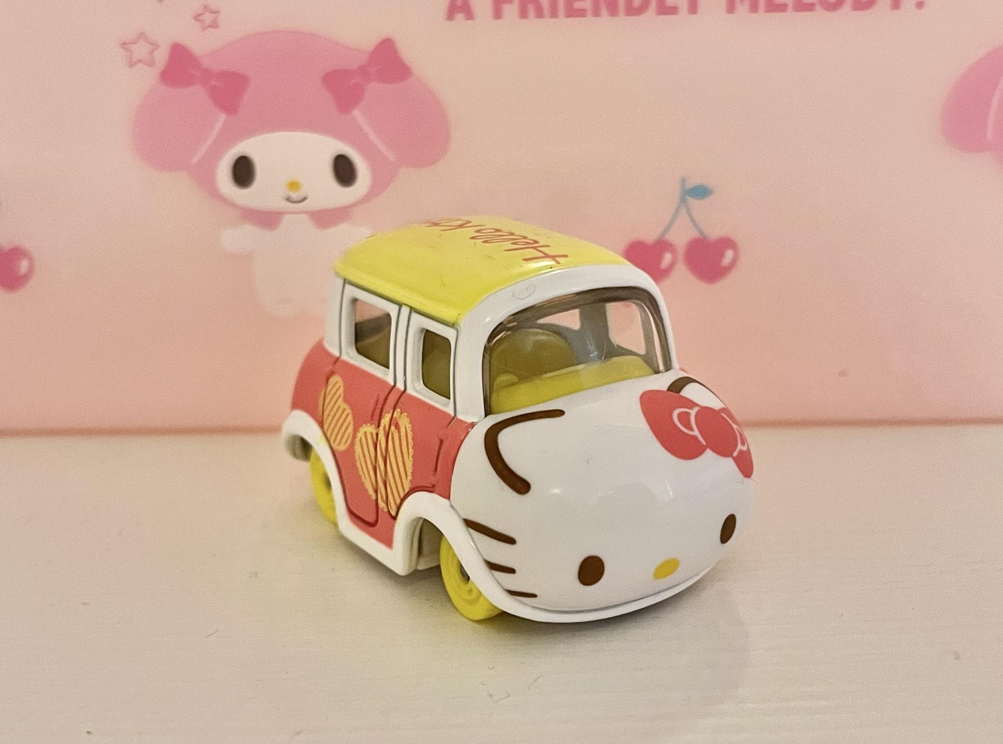 hello kitty toy car