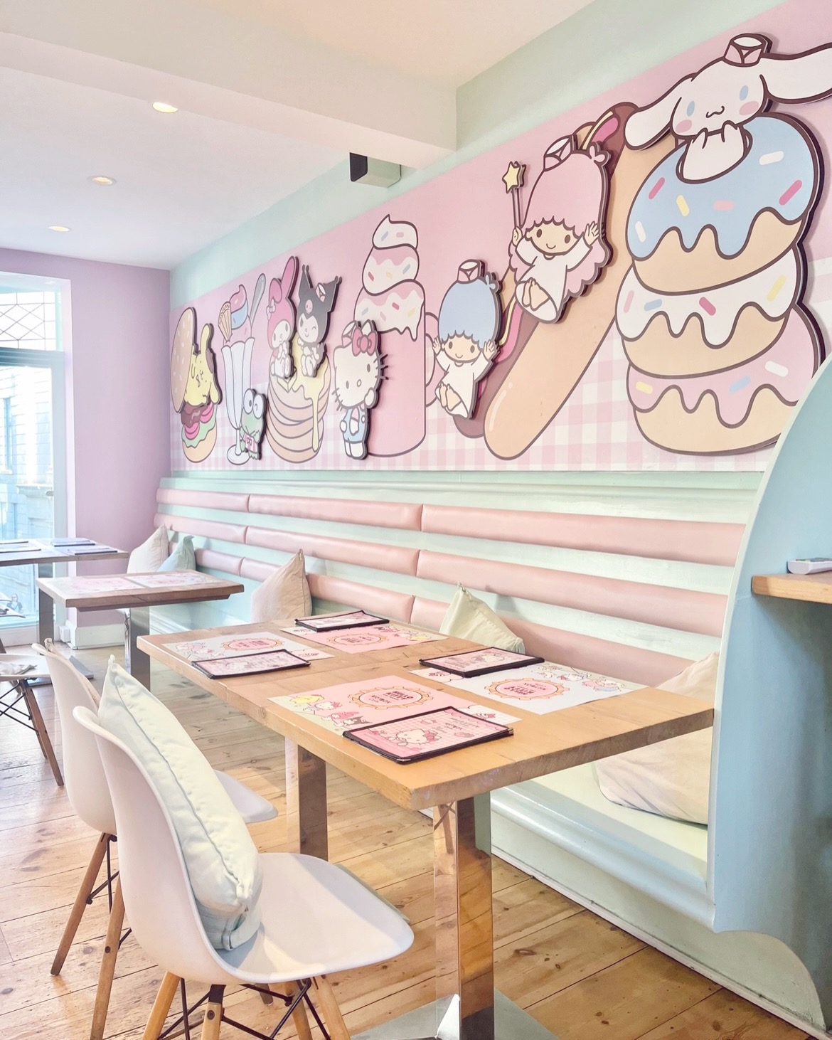 the artbox hello kitty and friends cafe